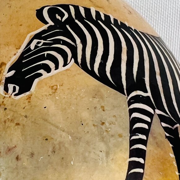 Handcrafted Vintage Kenyan Stone Egg Etched Zebra Design Paperweight - Picture 7 of 8